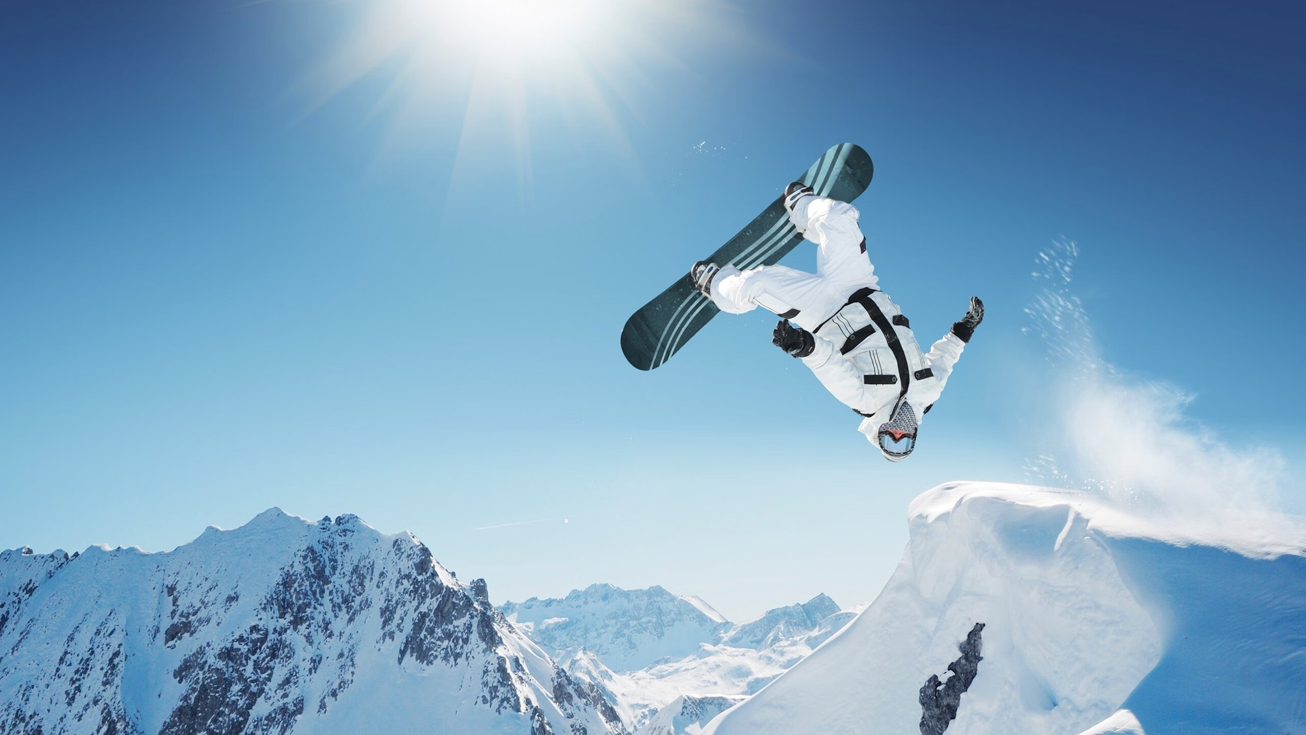 AYX GAME-“荒野狂飙：驾驶在火焰与泥泞之间的极限挑战”，狂野飙车sarthe